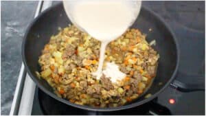 meat pie filling mixture