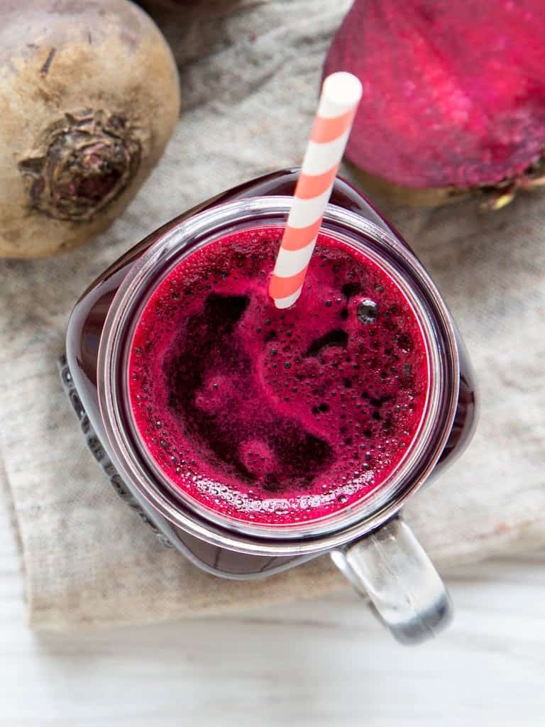 Beet Juice How to Make Beetroot Juice Yummieliciouz